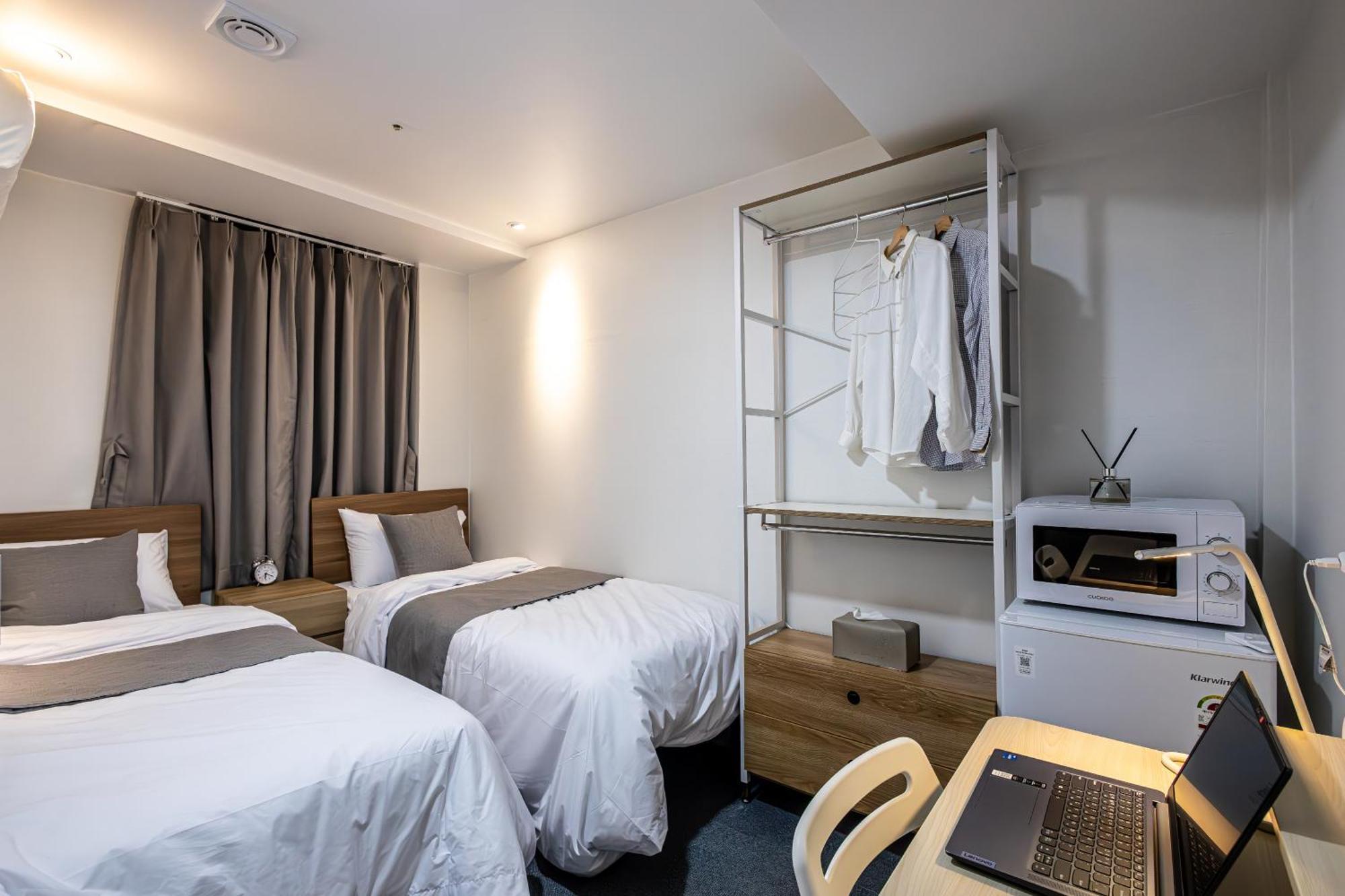 Beyond Residence Jongno Сеул Стая снимка