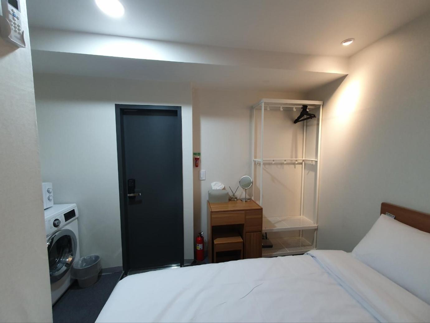 Beyond Residence Jongno Сеул Стая снимка