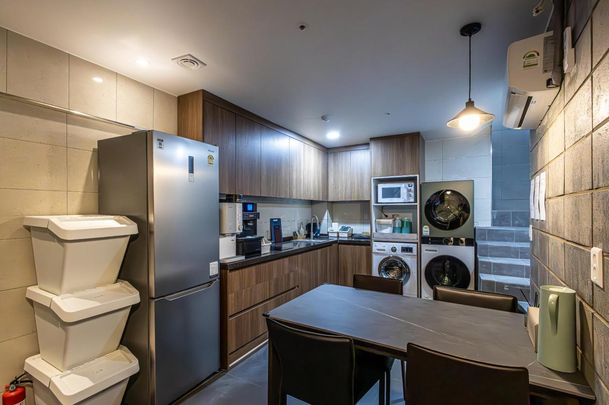 Beyond Residence Jongno Сеул Екстериор снимка