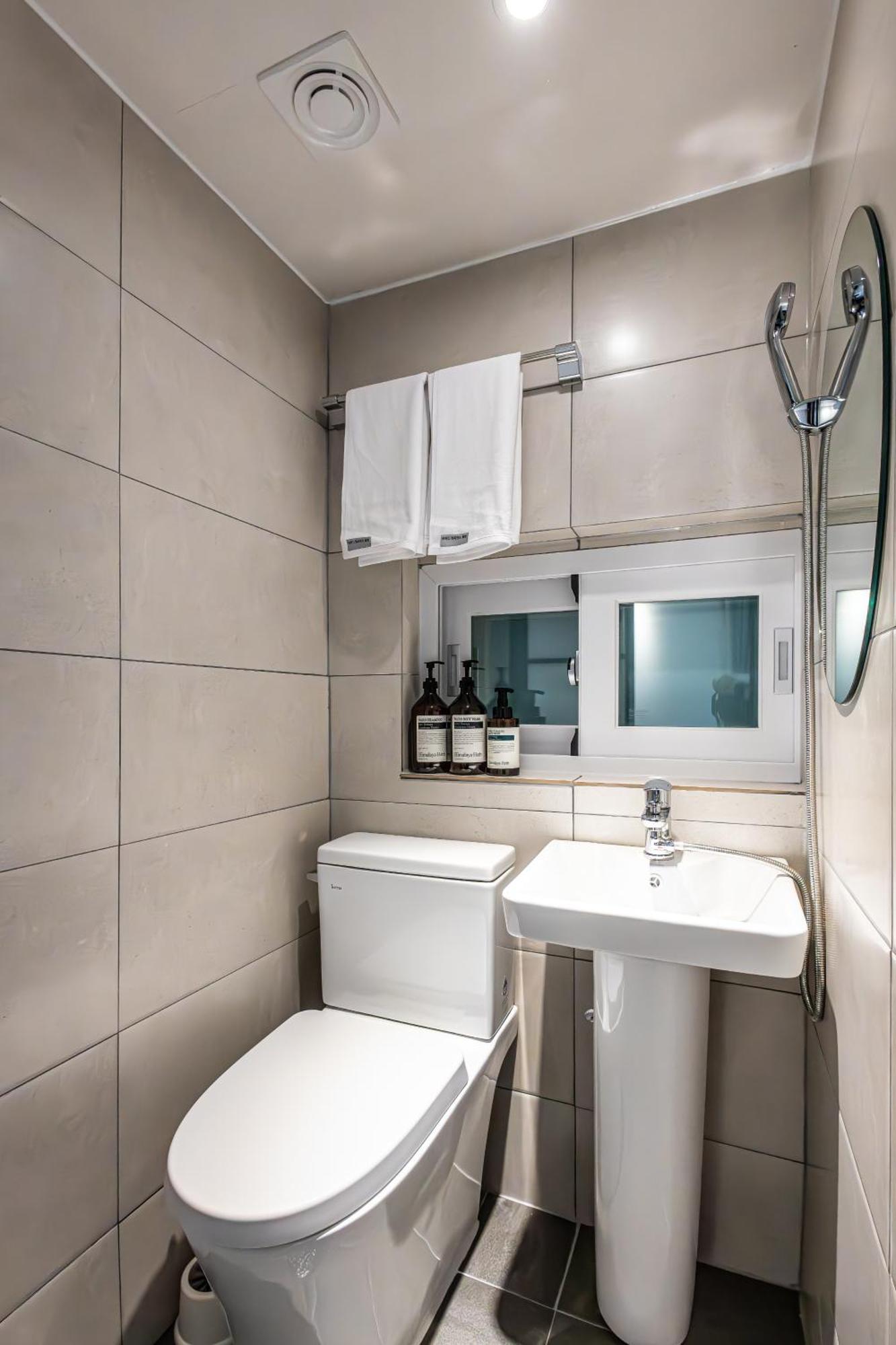 Beyond Residence Jongno Сеул Екстериор снимка